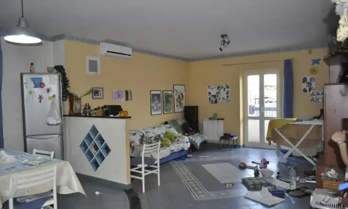 Rexer-Guidonia-Montecelio-Trilocale-SALONECUCINA