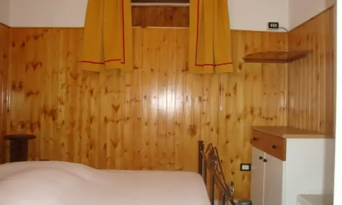 Rexer-Andrano-Casa-indipendente-vista-mare-CAMERA-MATRIMONIALE