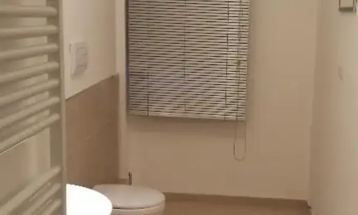 Rexer-San-Cataldo-Stanza-uso-ufficio-BAGNO