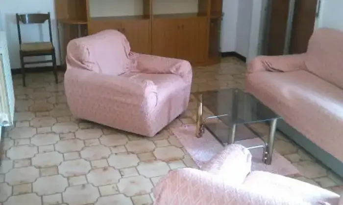 Rexer-San-Cataldo-Appartamento-di-civile-abitazione-SALONE