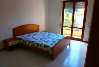 Rexer-Mulazzo-Quadrilocale-luminoso-CAMERA-DA-LETTO
