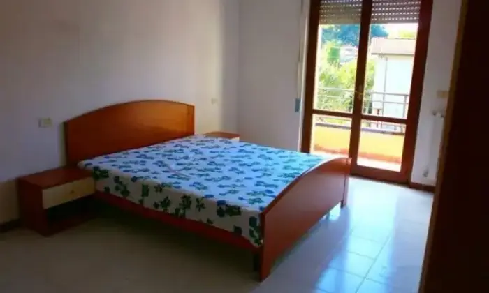Rexer-Mulazzo-Quadrilocale-luminoso-CAMERA-DA-LETTO