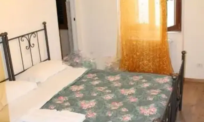 Rexer-Montepulciano-CASA-POGGIOLO-CAMERA-DA-LETTO