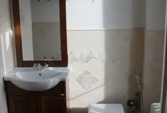 Rexer-Montepulciano-CASA-POGGIOLO-BAGNO