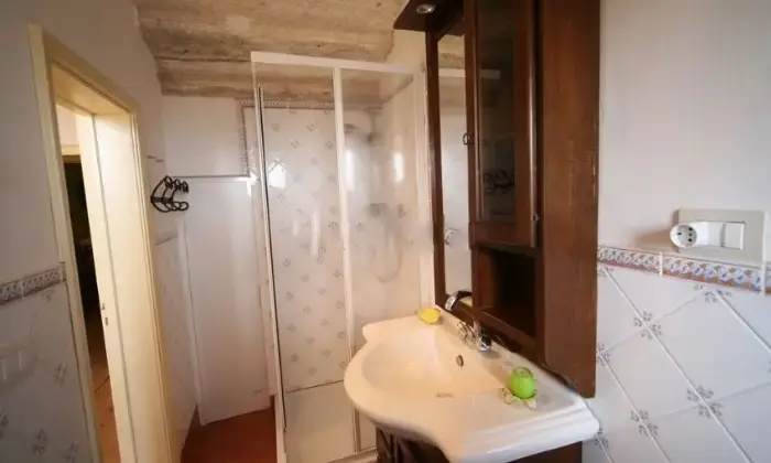 Rexer-Montepulciano-CASA-POGGIOLO-BAGNO