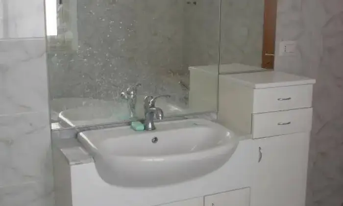 Rexer-Pace-del-Mela-APPARTAMENTO-PIANO-GIAMMORO-ME-MQ-BAGNO