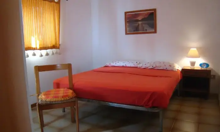 Rexer-Soverato-CASA-A-SOVERATO-A-MT-DAL-MARE-CAMERA-DA-LETTO