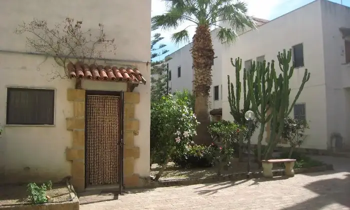 Rexer-Soverato-CASA-A-SOVERATO-A-MT-DAL-MARE-ALTRO