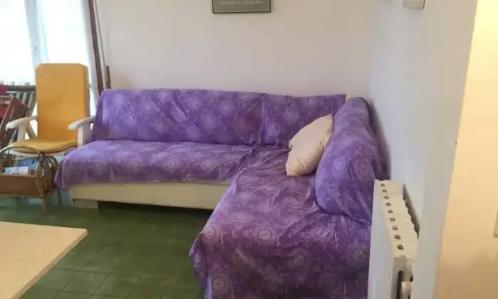 Rexer-Borghetto-Santo-Spirito-Splendido-bilocale-arredato-SALONE