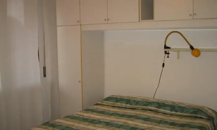 Rexer-Rapallo-Bilocale-Multiproprieta-CAMERA-DA-LETTO