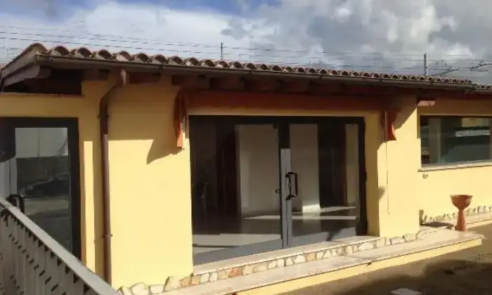 Rexer-Civitavecchia-Locale-commerciale-ALTRO