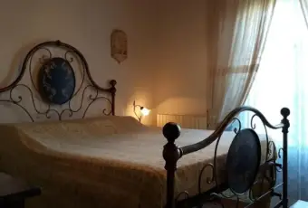 Rexer-Arezzo-Casa-vacanze-in-Residence-con-Piscina-CAMERA-DA-LETTO