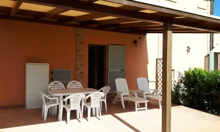 Rexer-Arezzo-Casa-vacanze-in-Residence-con-Piscina-TERRAZZO