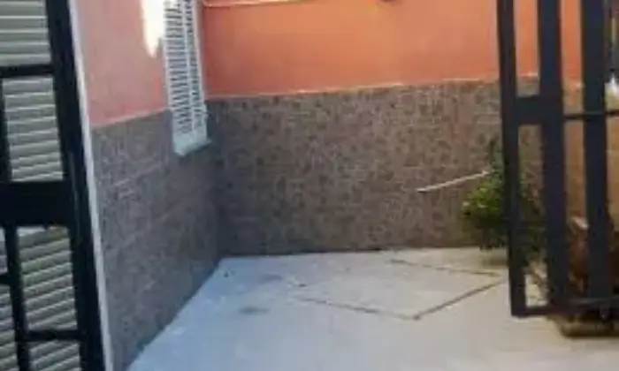 Rexer-Giugliano-in-Campania-Pratica-casa-indipendente-ALTRO