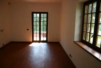 Rexer-Pecetto-Torinese-Affittasi-Villa-Signorile-Solo-Dirigenti-o-Aziende-CAMERA-DA-LETTO