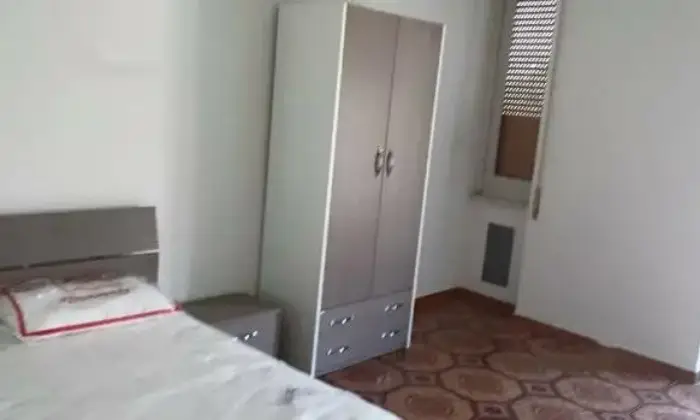 Rexer-Capua-Centralissimo-trilocale-CAMERA-DA-LETTO