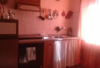 Rexer-Bolsena-Bilocale-arredato-Bolsena-CUCINA