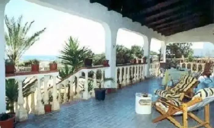 Rexer-Lampedusa-e-Linosa-LAMPEDUSA-Villa-grande-indipendente-panoramica-vista-mare-ALTRO