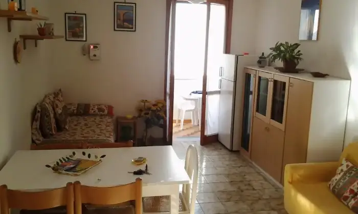 Rexer-Porto-Cesareo-Porto-Cesareo-LE-giugno-e-luglio-mt-dalla-spiaggia-SALONE