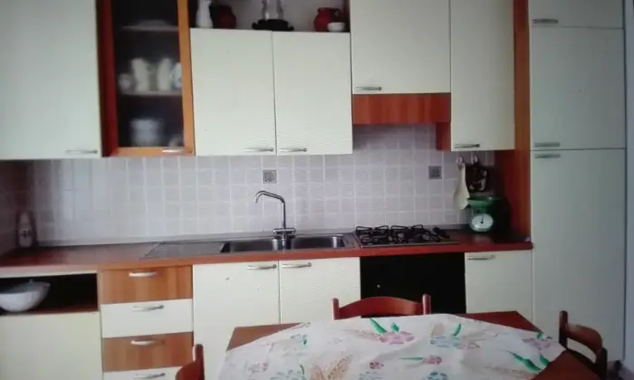 Rexer-Montalto-di-Castro-Villetta-Garibaldi-a-Mt-dal-mare-CUCINA