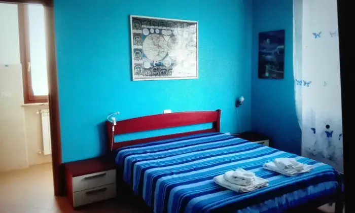 Rexer-Montalto-di-Castro-Villetta-Garibaldi-a-Mt-dal-mare-CAMERA-DA-LETTO