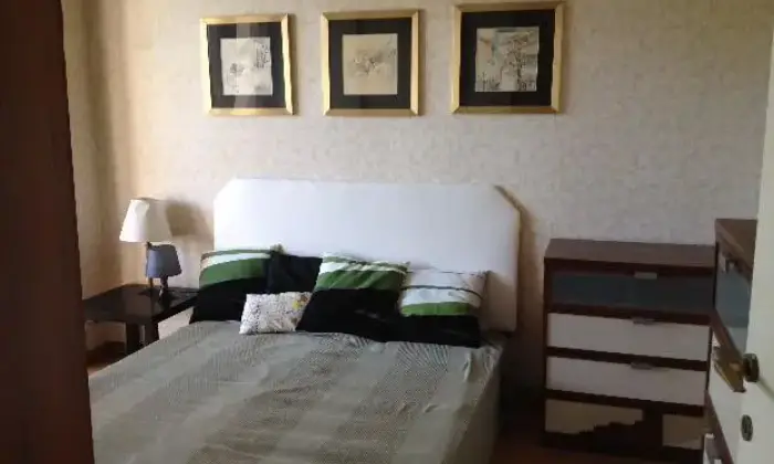Rexer-Roma-Accogliente-bilocale-arredato-CAMERA-DA-LETTO