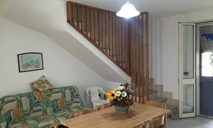 Rexer-Ugento-Casa-vacanza-torre-San-giovanni-SALONE