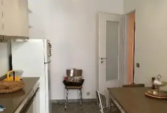 Rexer-Roma-Trilocale-panoramico-CUCINA