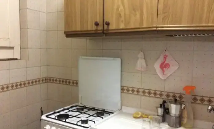 Rexer-Polizzi-Generosa-Casa-indipendente-CUCINA