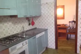 Rexer-Taranto-Appartamento-arredato-zona-centrale-molto-confortevole-CUCINA