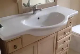 Rexer-Roma-Stanza-doppia-con-terrazzo-Metro-Conca-dOro-BAGNO