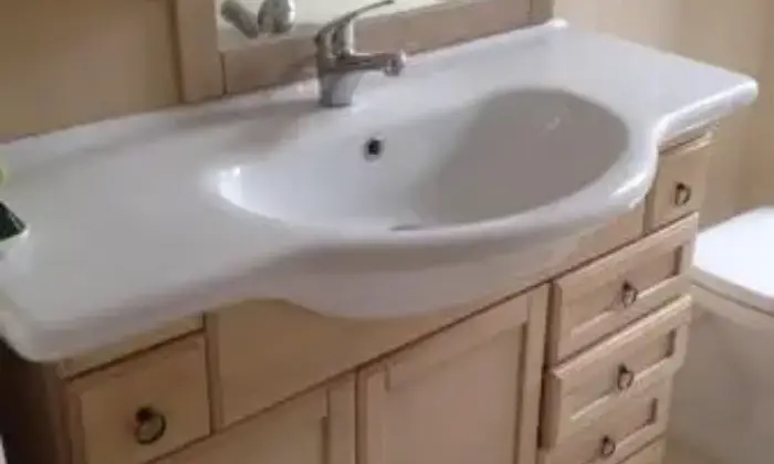 Rexer-Roma-Stanza-doppia-con-terrazzo-Metro-Conca-dOro-BAGNO