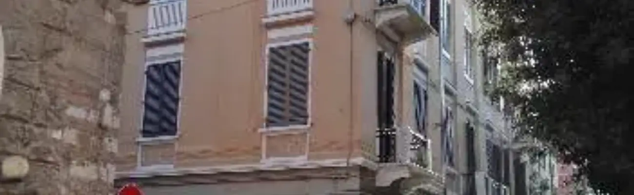 Rexer-Carrara-Ampio-appartamento-ad-uso-ufficio-o-residenziale-ALTRO