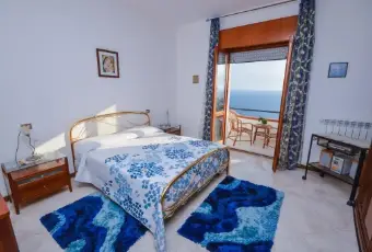 Rexer-Pisciotta-Agosto-a-Palinuro-CAMERA-DA-LETTO