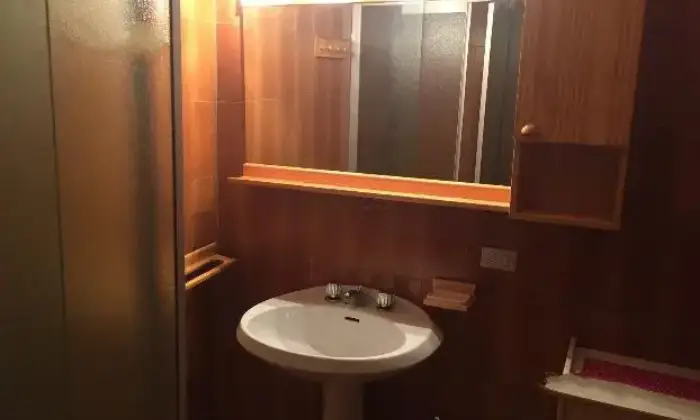Rexer-Artogne-Bilocale-vicino-alle-piste-da-sci-BAGNO