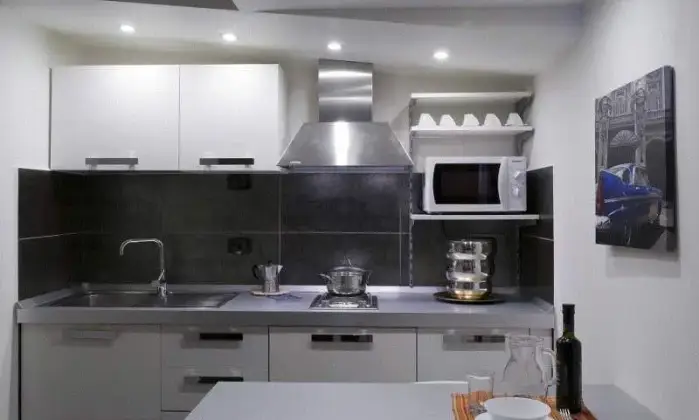 Rexer-Roma-Mini-appartamenti-in-residence-CUCINA