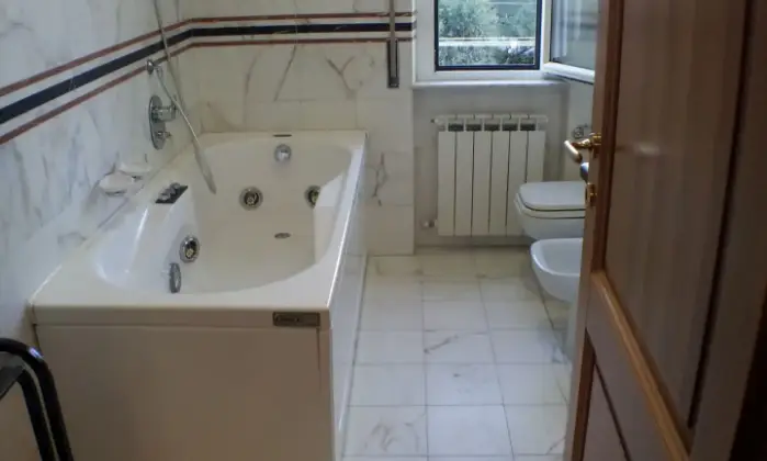 Rexer-Portovenere-Quadrilocale-a-Le-Grazie-Portovenere-BAGNO
