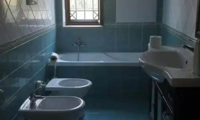 Rexer-Giugliano-in-Campania-Casa-maddy-BAGNO