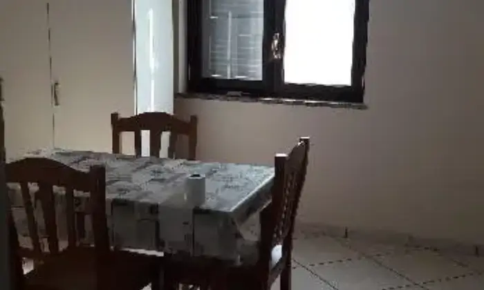 Rexer-Giugliano-in-Campania-Bilocale-arredato-SALONE