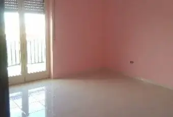 Rexer-Giugliano-in-Campania-Trilocale-luminoso-CAMERA-DA-LETTO