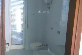 Rexer-Giugliano-in-Campania-Trilocale-luminoso-BAGNO