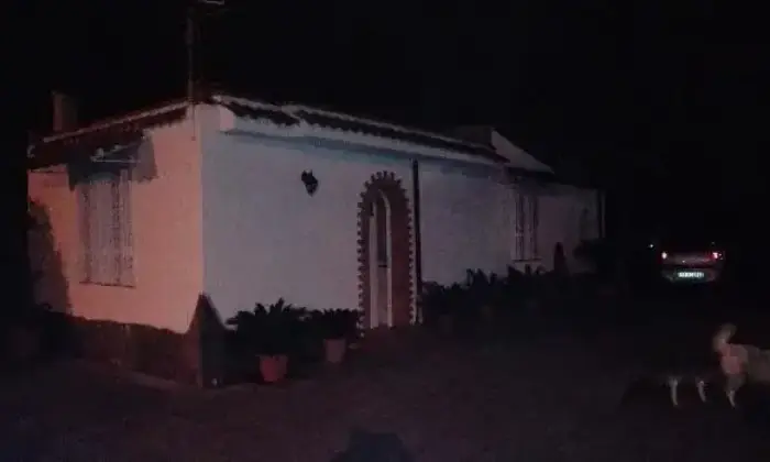 Rexer-Pozzuoli-Monolocale-ristrutturato-ESTERNO