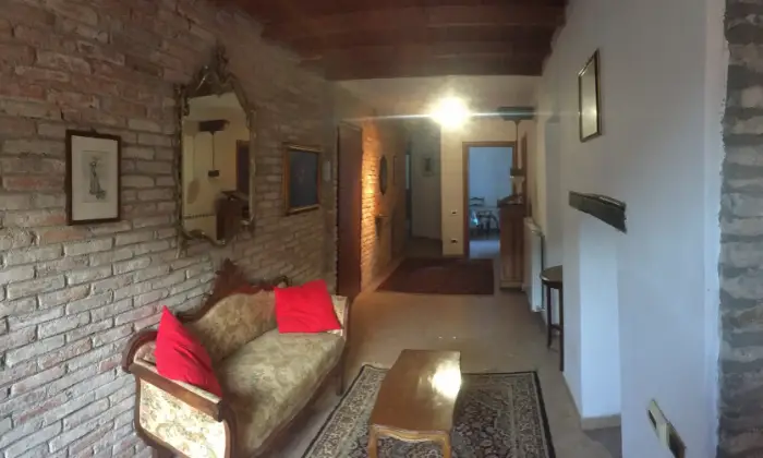 Rexer-Ponzone-Trilocale-ristrutturato-SALONE