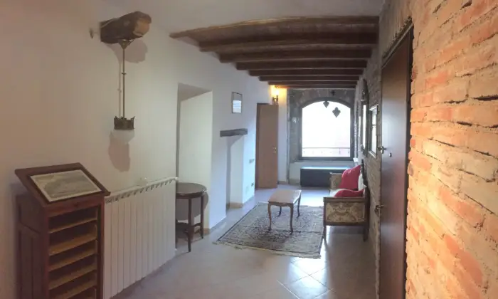 Rexer-Ponzone-Trilocale-ristrutturato-SALONE