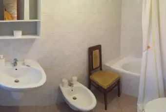 Rexer-Ponzone-Trilocale-ristrutturato-BAGNO