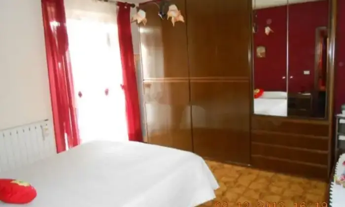 Rexer-Casalgrasso-Attico-luminoso-CAMERA-DA-LETTO