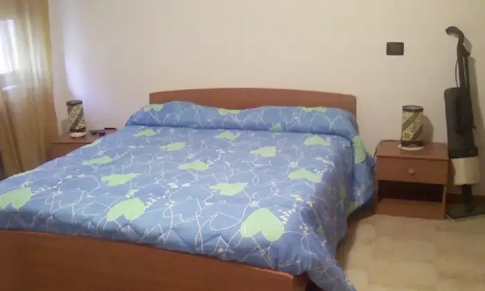 Rexer-Reggio-di-Calabria-Bilocale-arredato-CAMERA-DA-LETTO