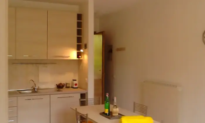 Rexer-Cutigliano-Monolocale-con-Giardino-e-zona-a-verde-recintata-mq-CUCINA
