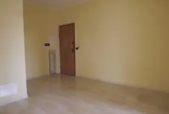 Rexer-Asti-Bilocale-ristrutturato-SALONE