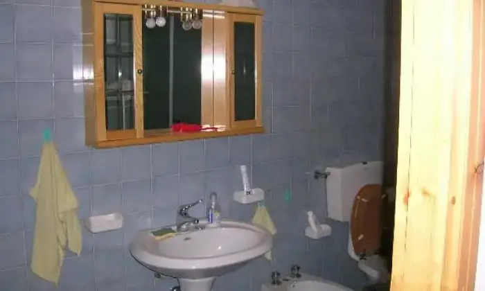 Rexer-Bardonecchia-Bilocale-montagna-BAGNO